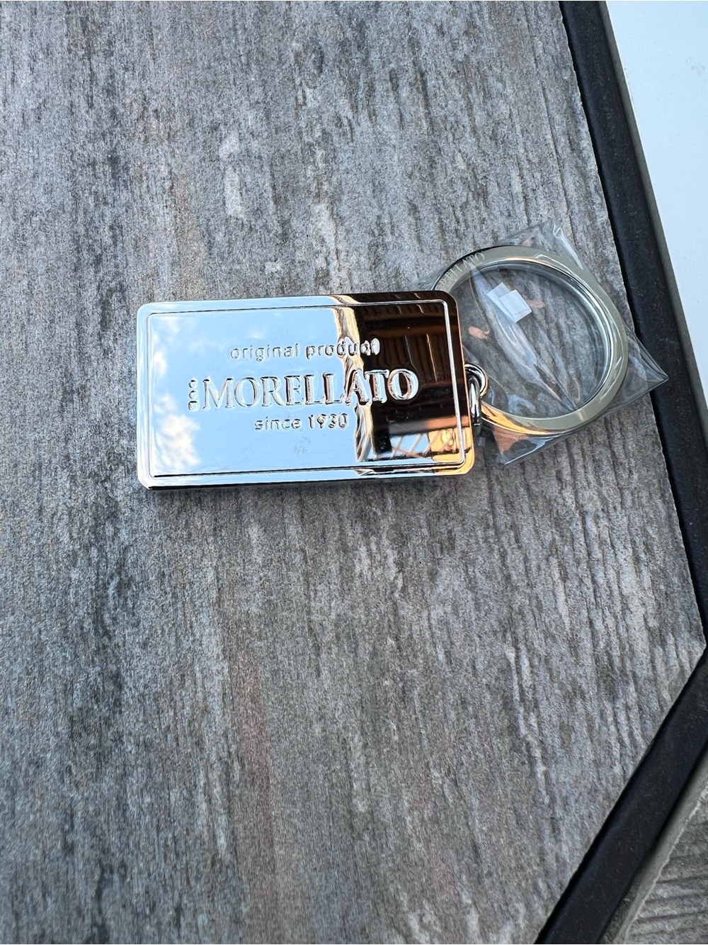 Black Leather & Silver Rectangular Keyring - Picture 5 of 6